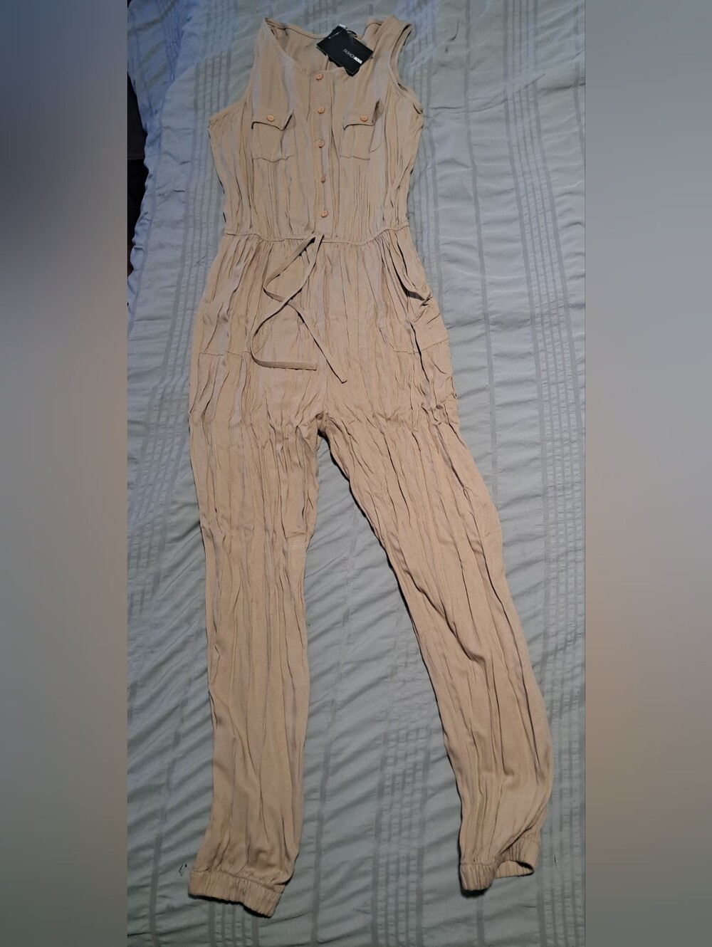 4 Jumpsuits - Picture 8 of 15